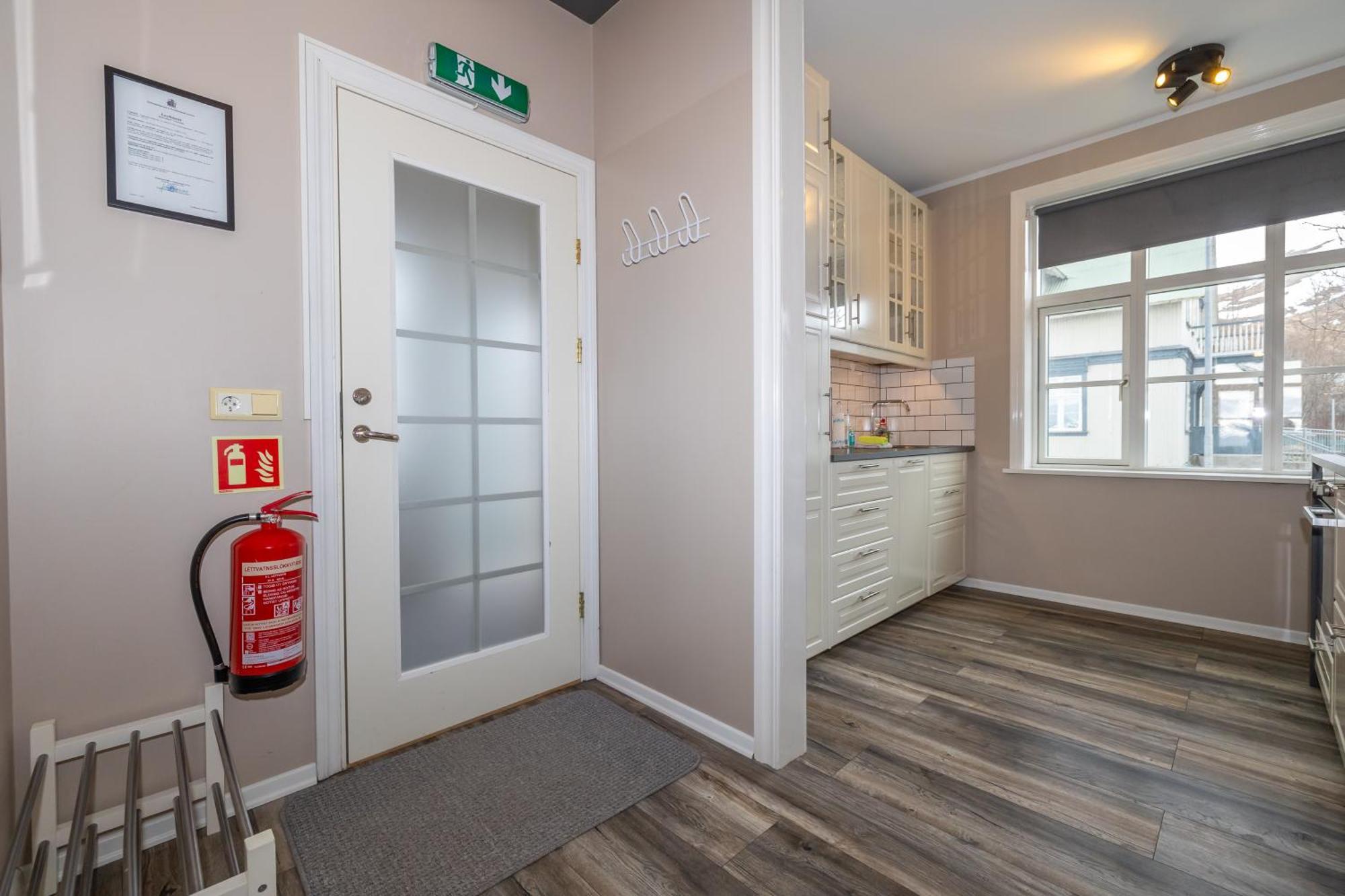 Bjarnabuth Apartment Húsavík Екстериор снимка