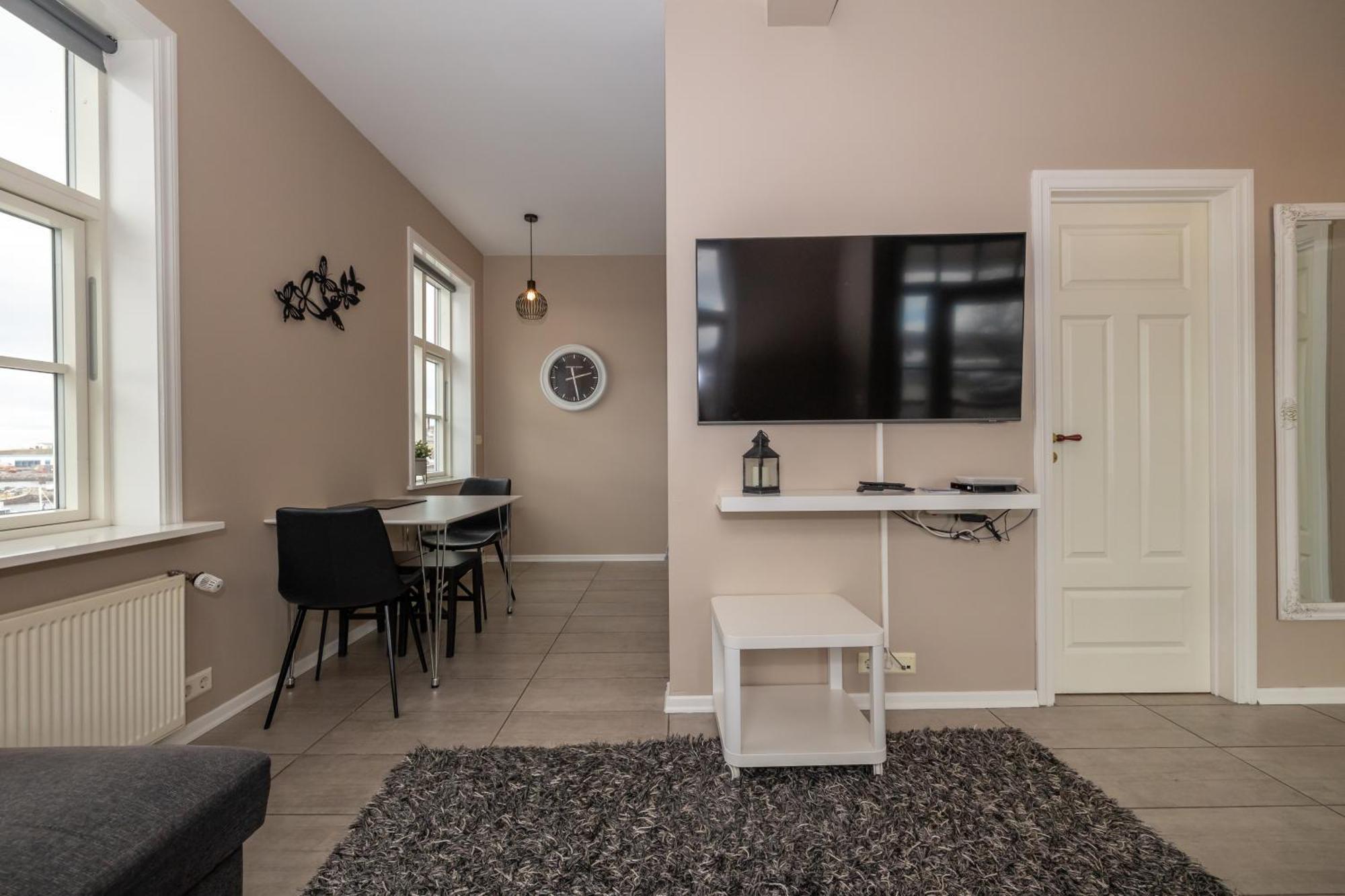 Bjarnabuth Apartment Húsavík Екстериор снимка