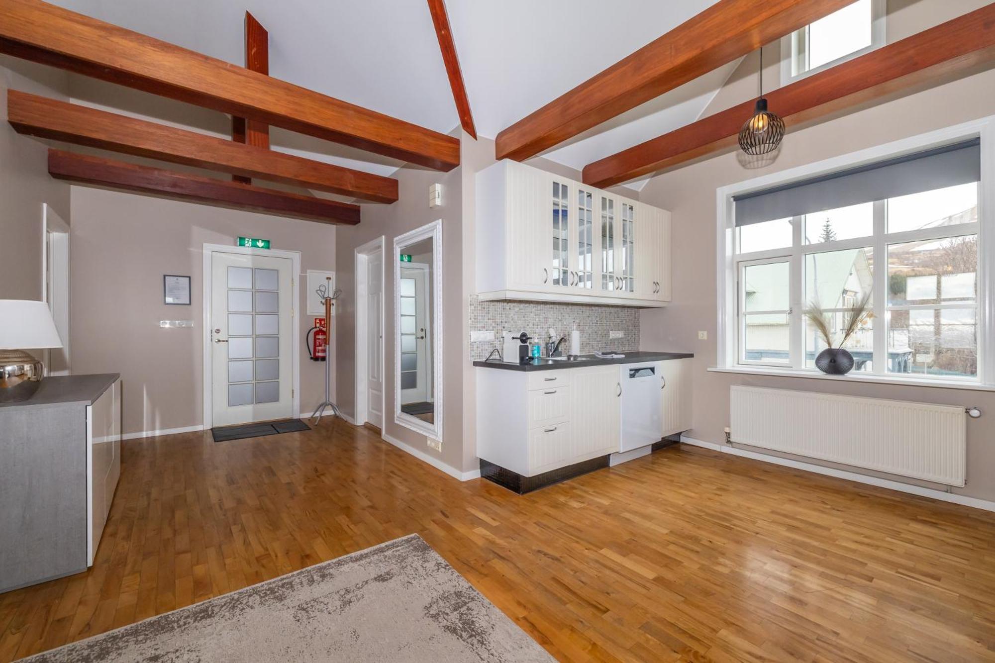 Bjarnabuth Apartment Húsavík Екстериор снимка
