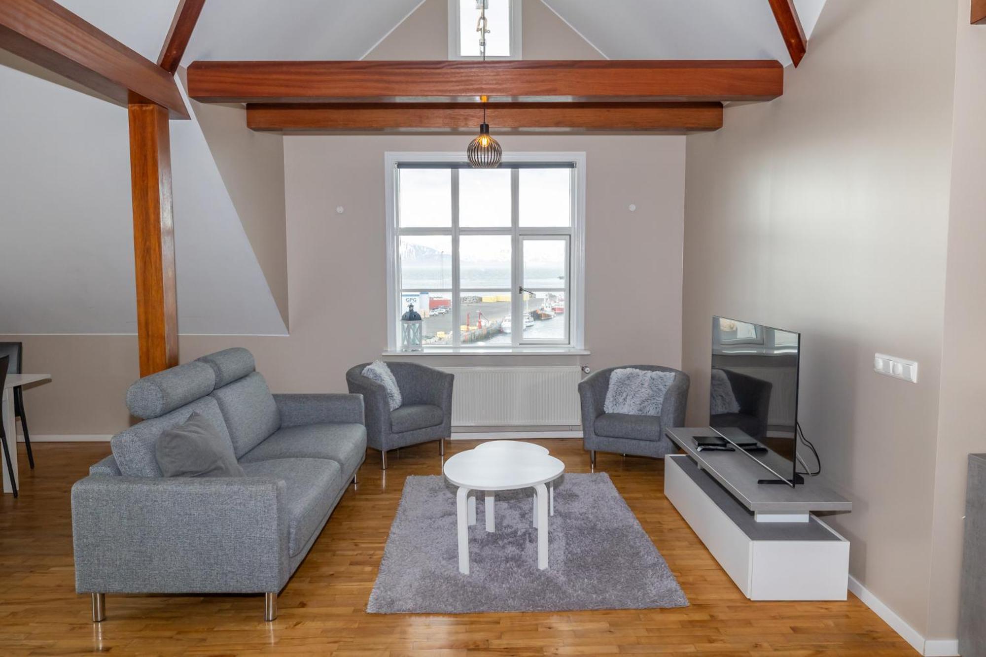 Bjarnabuth Apartment Húsavík Екстериор снимка