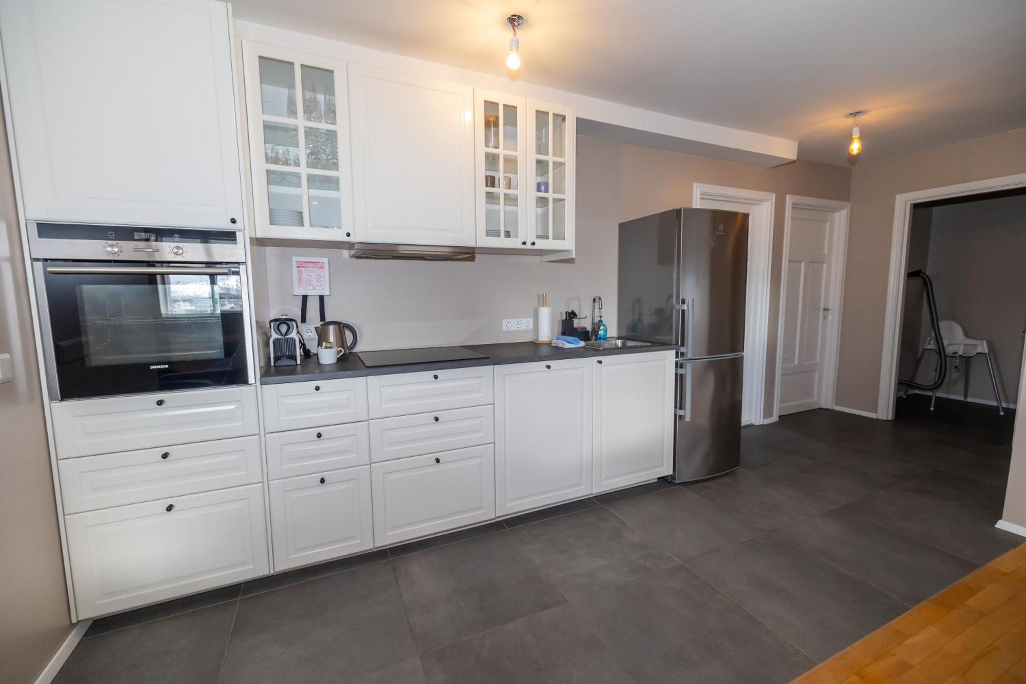 Bjarnabuth Apartment Húsavík Екстериор снимка